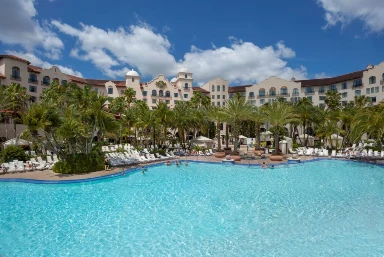 Disney Hotel & Universal Hotel Split Stays